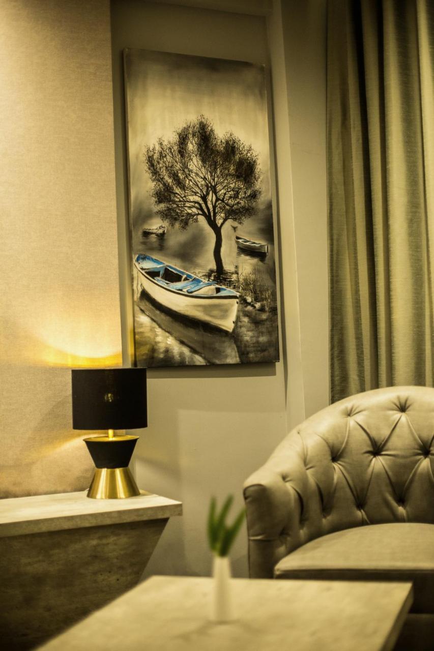 Hotel Sterling Palm Bliss - Rishīkesh Extérieur photo